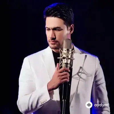 Perhat Ataýew-Gayo Gaýgysyz Kulyýew - Asmanyň Aýy