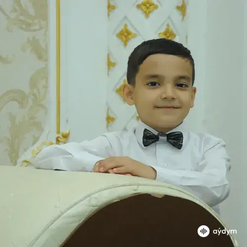 Hajyişan Orazmuhammedow - Ýazlar Sen Diýip Güllär