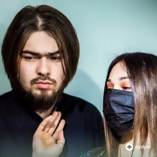 Uzmir & Mira 