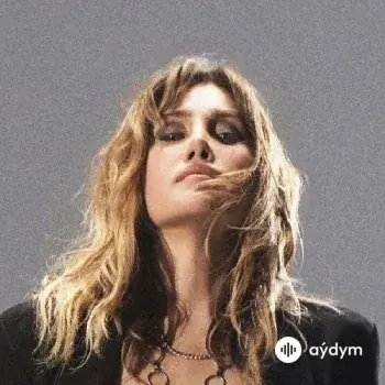 Ayla Çelik - Sakla Beni 