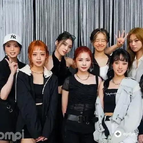 Weki Meki 