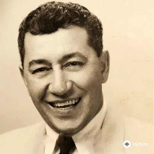 Louis  Prima