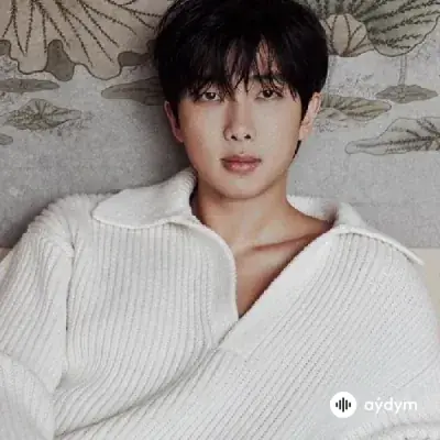 RM ( KIm Namjoon) 