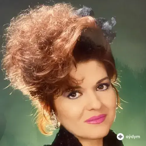 Gülden  Karaböcek