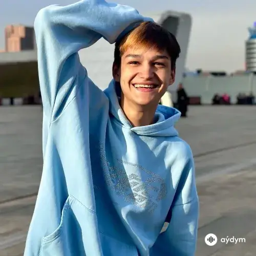 Тёма Туленов