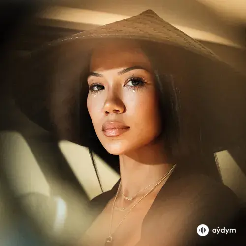 Jhene Aiko