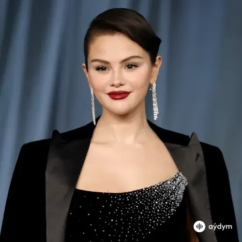 Selena Gomez