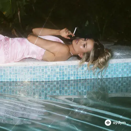 Mackenzie Carpenter - Drunk Cigs