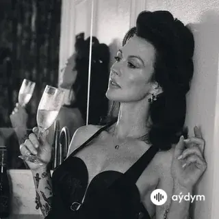 Amanda Shires