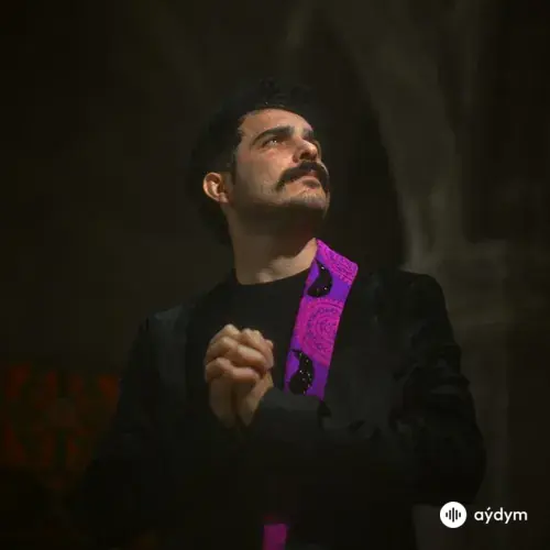İlkin  Dövlətov - Saçlarına Gül Düzüm