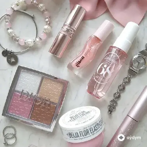 GRWM playlist