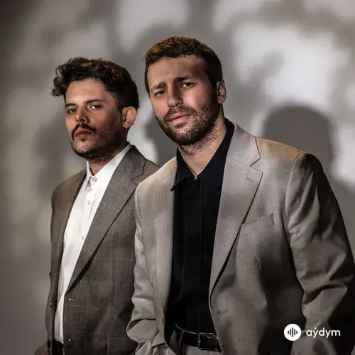 Anıl Durmuş-Ahmet Hatipoglu - Acıyor Kalbim