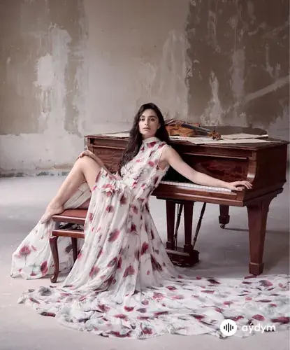 Esther Abrami