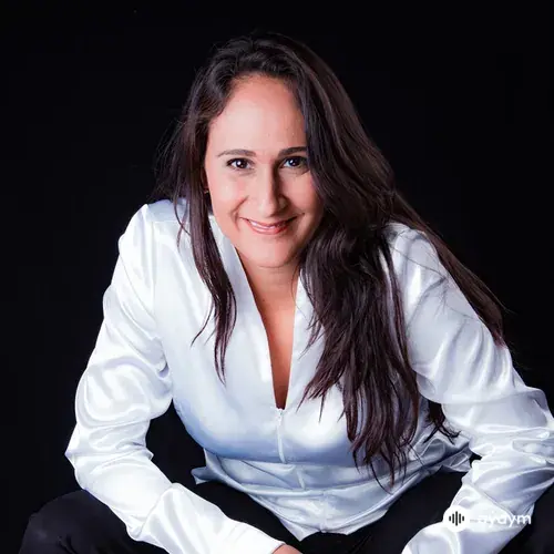 Simone Menezes