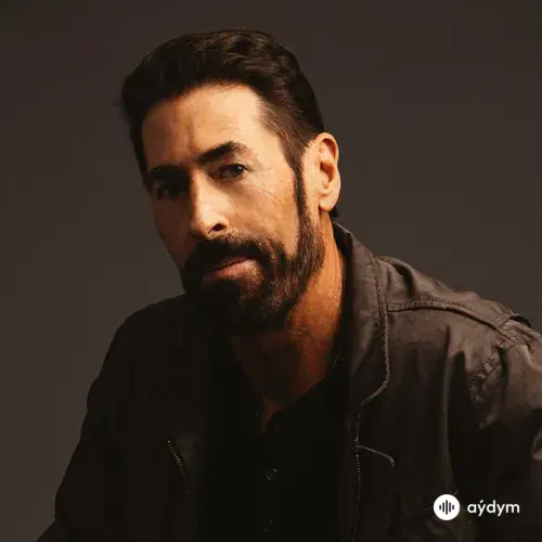 TT