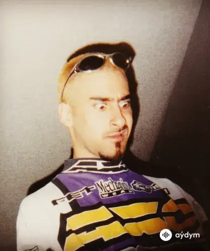 Armand Van Helden