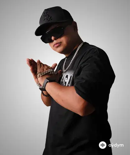 DJ Luis Fuentes